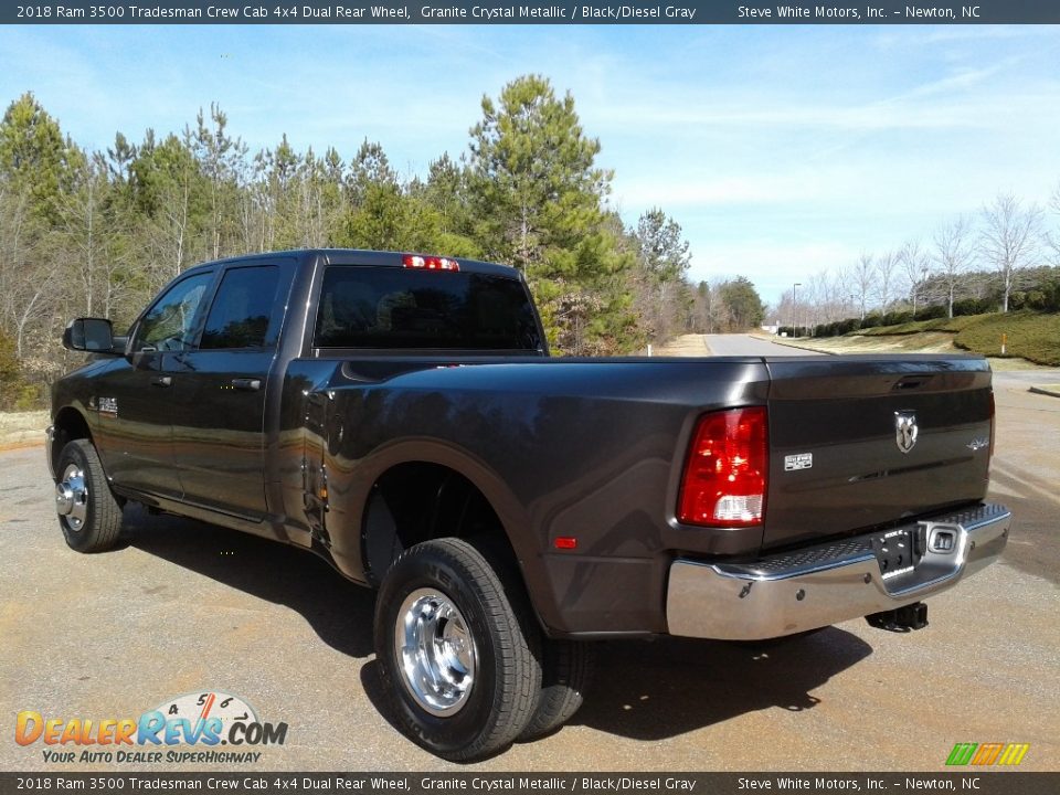 2018 Ram 3500 Tradesman Crew Cab 4x4 Dual Rear Wheel Granite Crystal Metallic / Black/Diesel Gray Photo #8