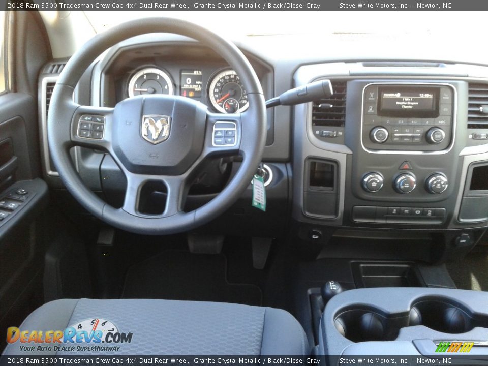 2018 Ram 3500 Tradesman Crew Cab 4x4 Dual Rear Wheel Granite Crystal Metallic / Black/Diesel Gray Photo #23