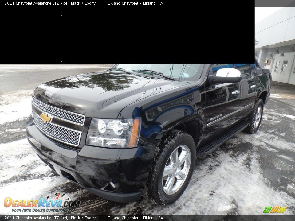 2011 Chevrolet Avalanche LTZ 4x4 Black / Ebony Photo #7