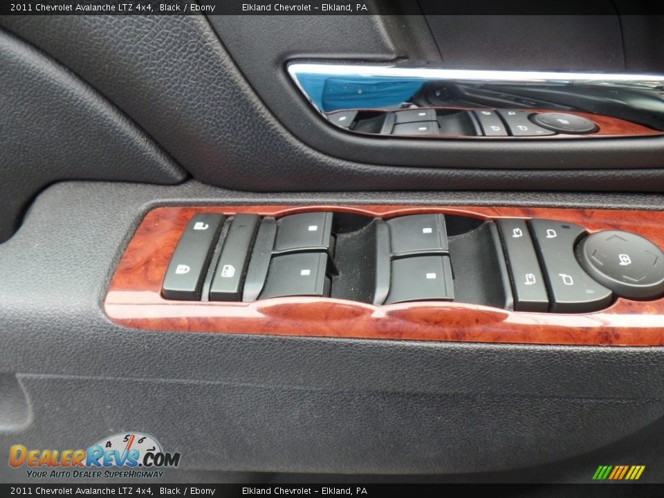 2011 Chevrolet Avalanche LTZ 4x4 Black / Ebony Photo #14
