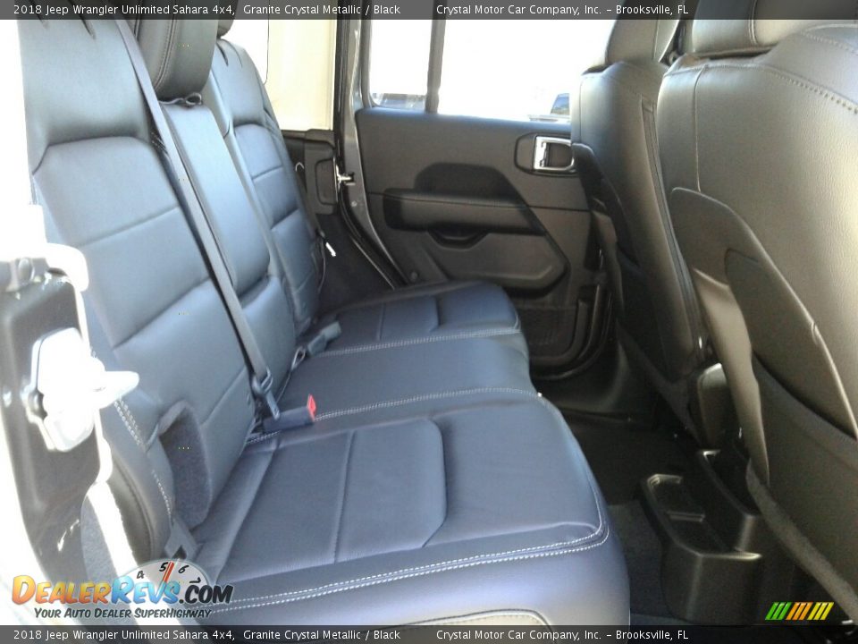 2018 Jeep Wrangler Unlimited Sahara 4x4 Granite Crystal Metallic / Black Photo #11