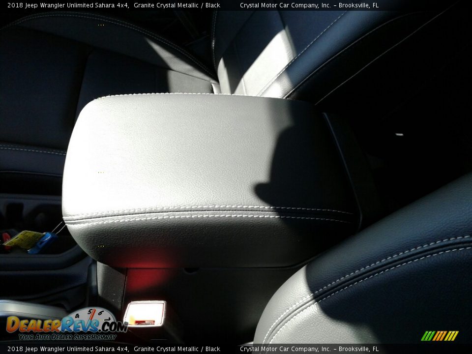 2018 Jeep Wrangler Unlimited Sahara 4x4 Granite Crystal Metallic / Black Photo #18