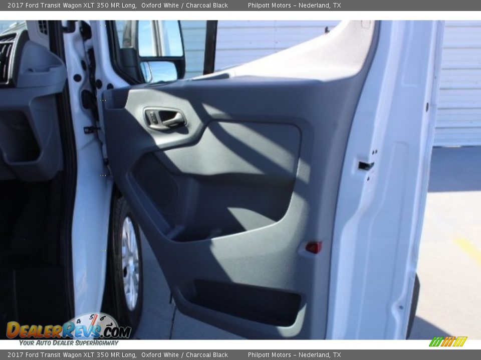 2017 Ford Transit Wagon XLT 350 MR Long Oxford White / Charcoal Black Photo #28