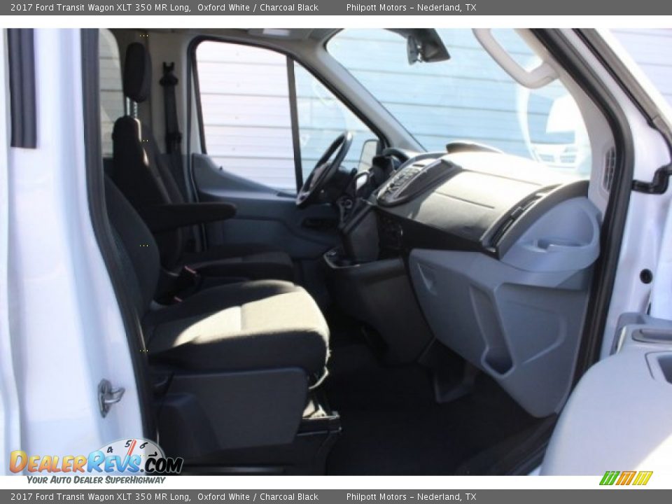 2017 Ford Transit Wagon XLT 350 MR Long Oxford White / Charcoal Black Photo #30