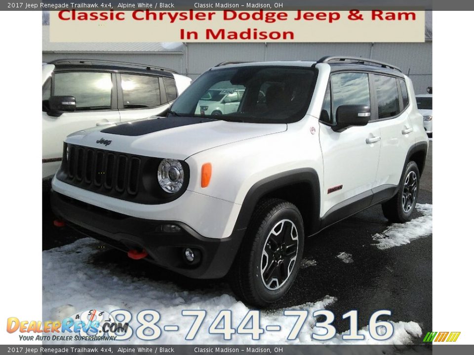 2017 Jeep Renegade Trailhawk 4x4 Alpine White / Black Photo #1
