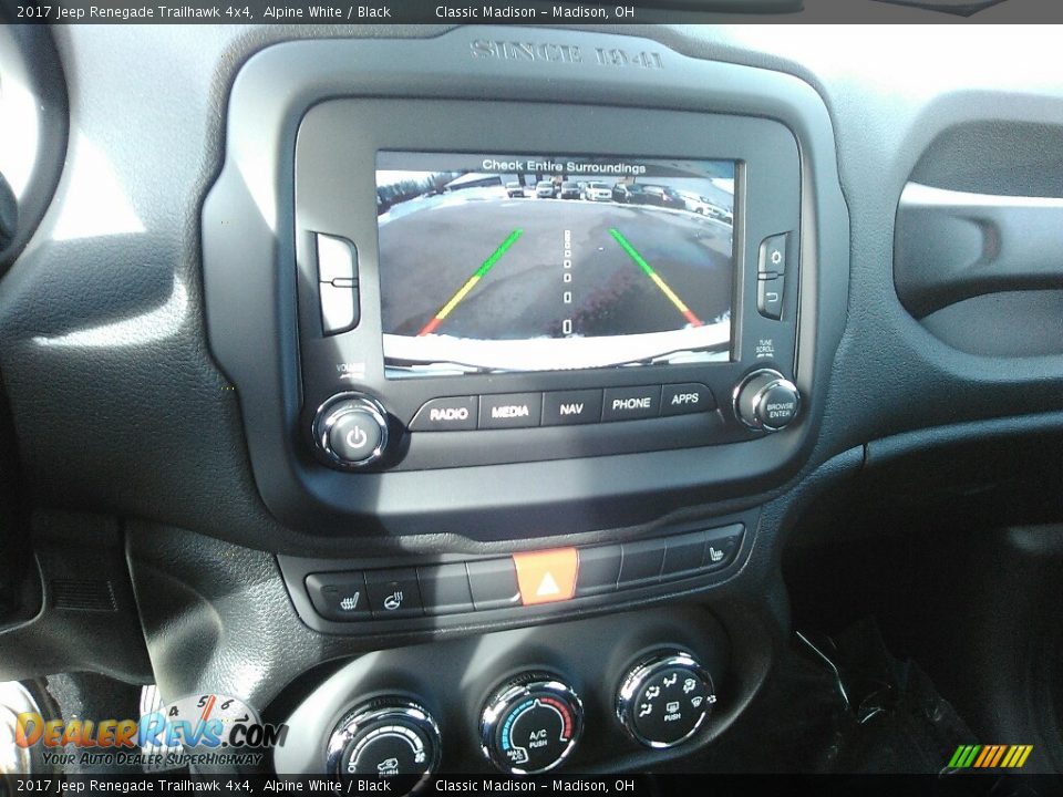 2017 Jeep Renegade Trailhawk 4x4 Alpine White / Black Photo #9