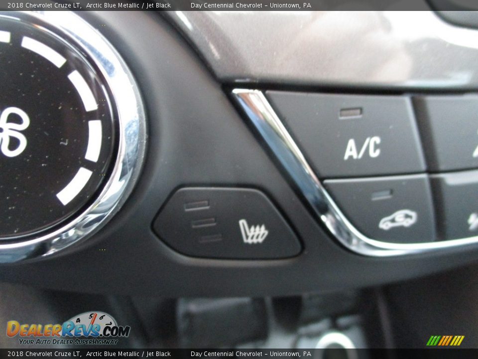 2018 Chevrolet Cruze LT Arctic Blue Metallic / Jet Black Photo #10