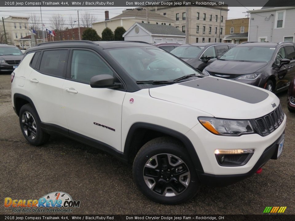 2018 Jeep Compass Trailhawk 4x4 White / Black/Ruby Red Photo #5
