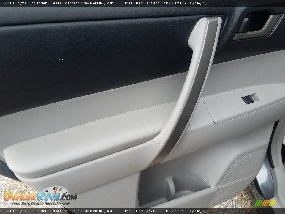 2010 Toyota Highlander SE 4WD Magnetic Gray Metallic / Ash Photo #10