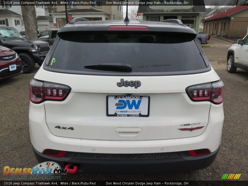 2018 Jeep Compass Trailhawk 4x4 White / Black/Ruby Red Photo #12