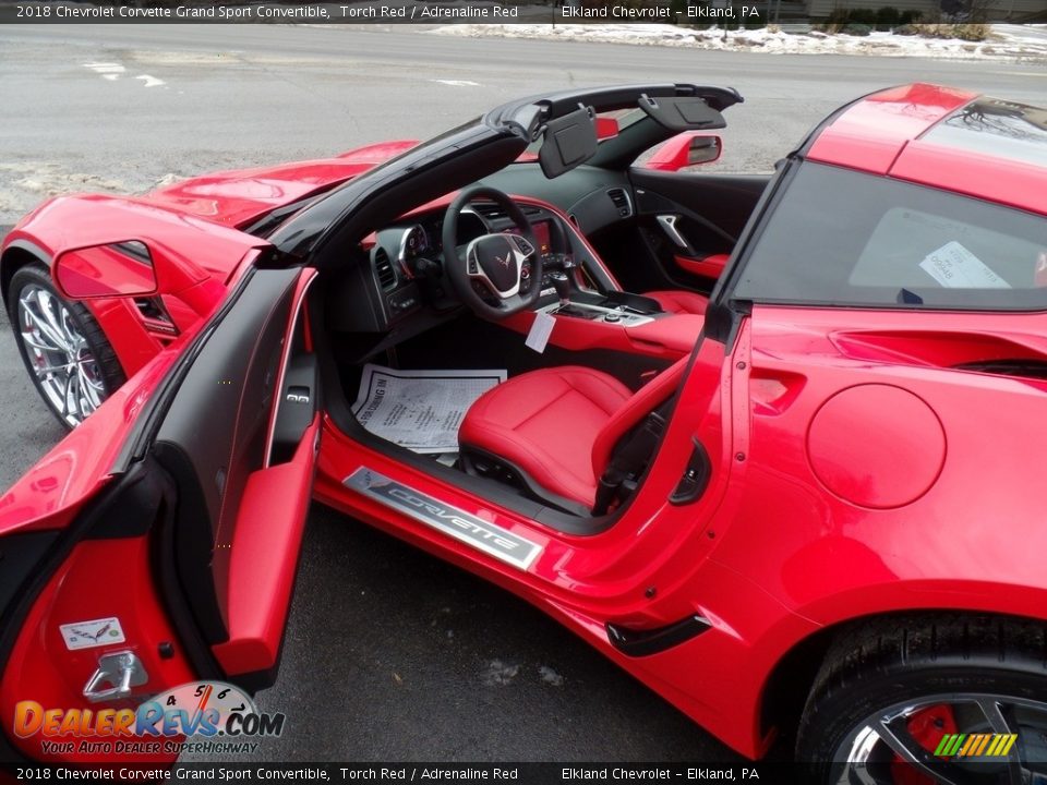 Adrenaline Red Interior - 2018 Chevrolet Corvette Grand Sport Convertible Photo #12