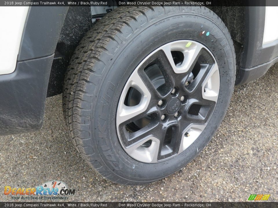 2018 Jeep Compass Trailhawk 4x4 White / Black/Ruby Red Photo #22