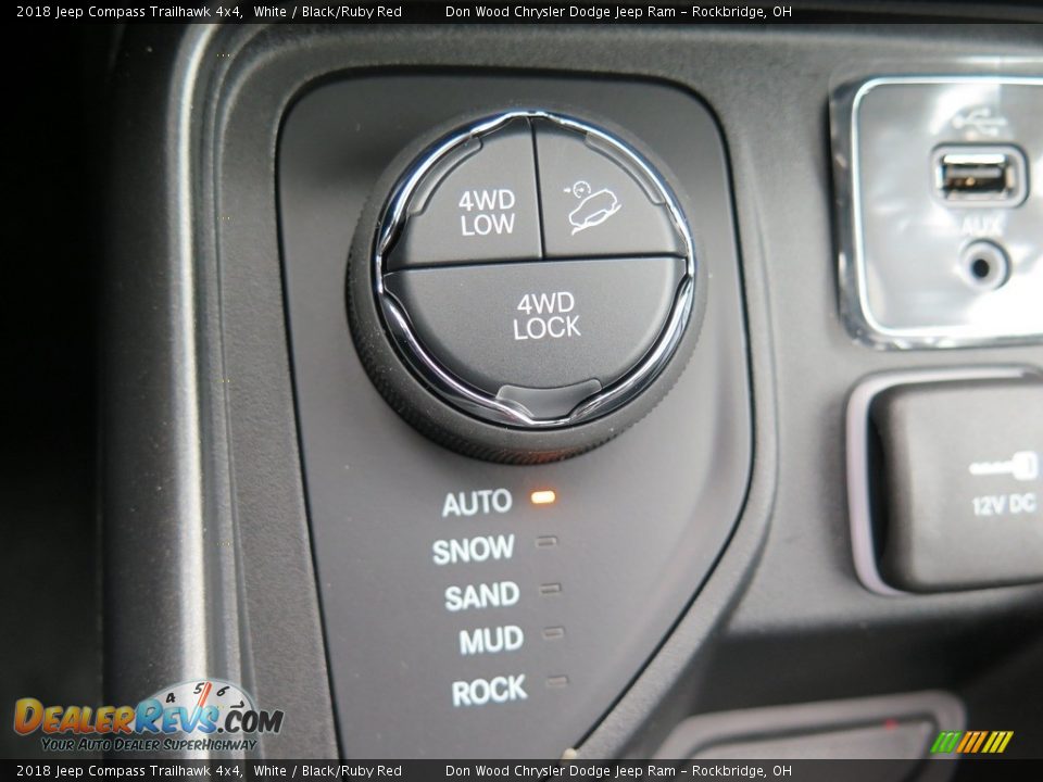 2018 Jeep Compass Trailhawk 4x4 White / Black/Ruby Red Photo #30