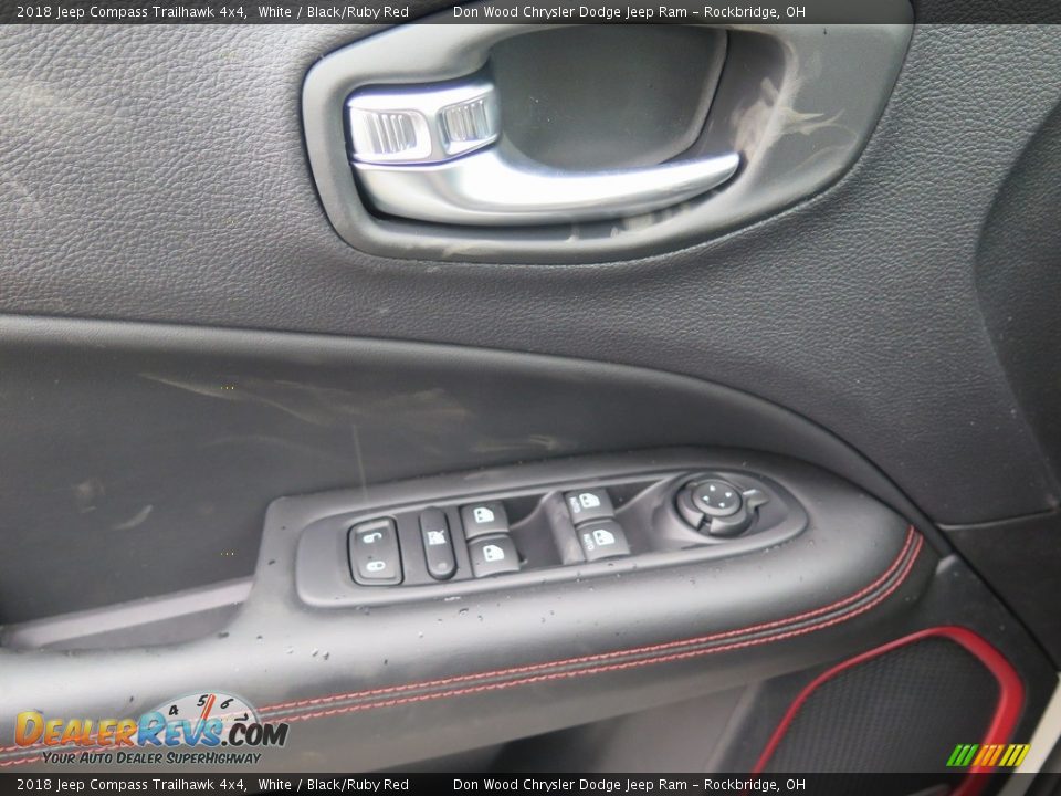 2018 Jeep Compass Trailhawk 4x4 White / Black/Ruby Red Photo #31