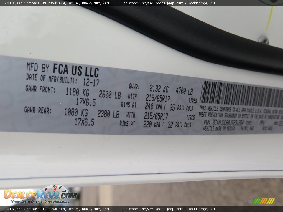 2018 Jeep Compass Trailhawk 4x4 White / Black/Ruby Red Photo #32