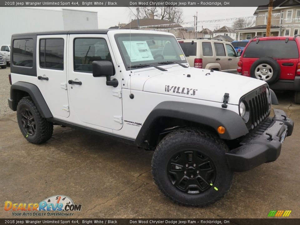 2018 Jeep Wrangler Unlimited Sport 4x4 Bright White / Black Photo #2