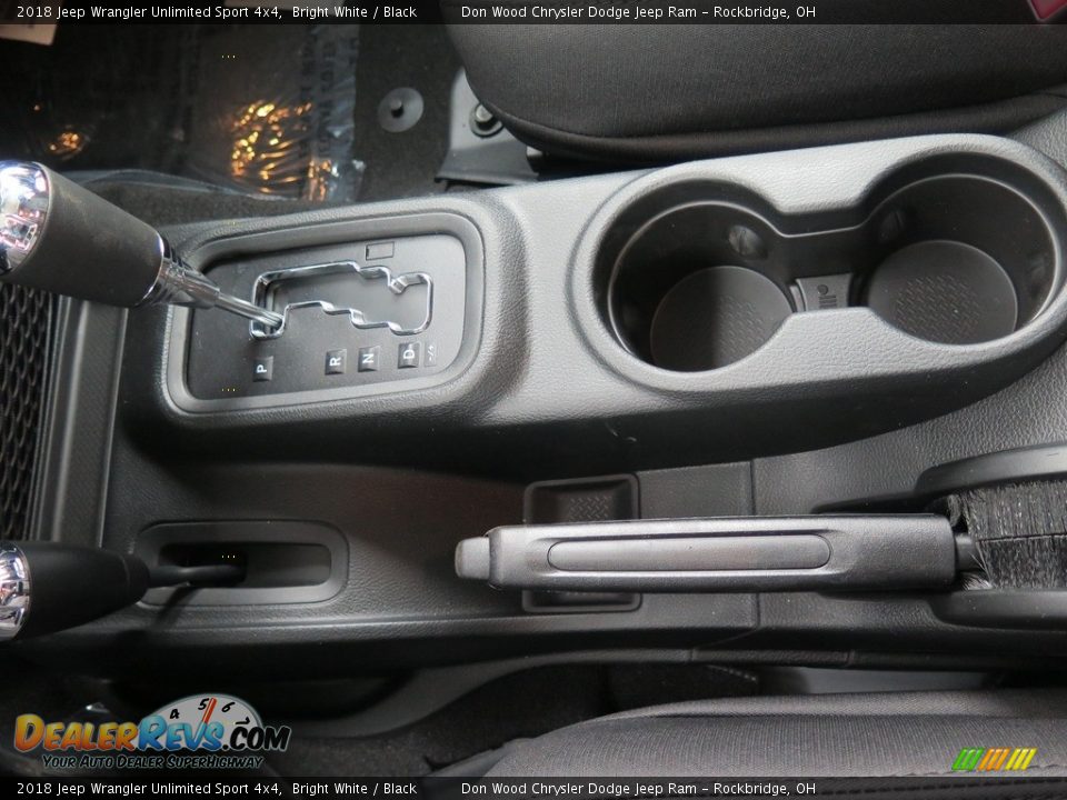 2018 Jeep Wrangler Unlimited Sport 4x4 Bright White / Black Photo #16