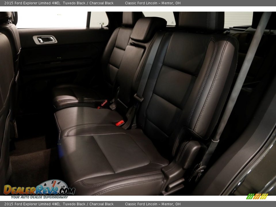 2015 Ford Explorer Limited 4WD Tuxedo Black / Charcoal Black Photo #24