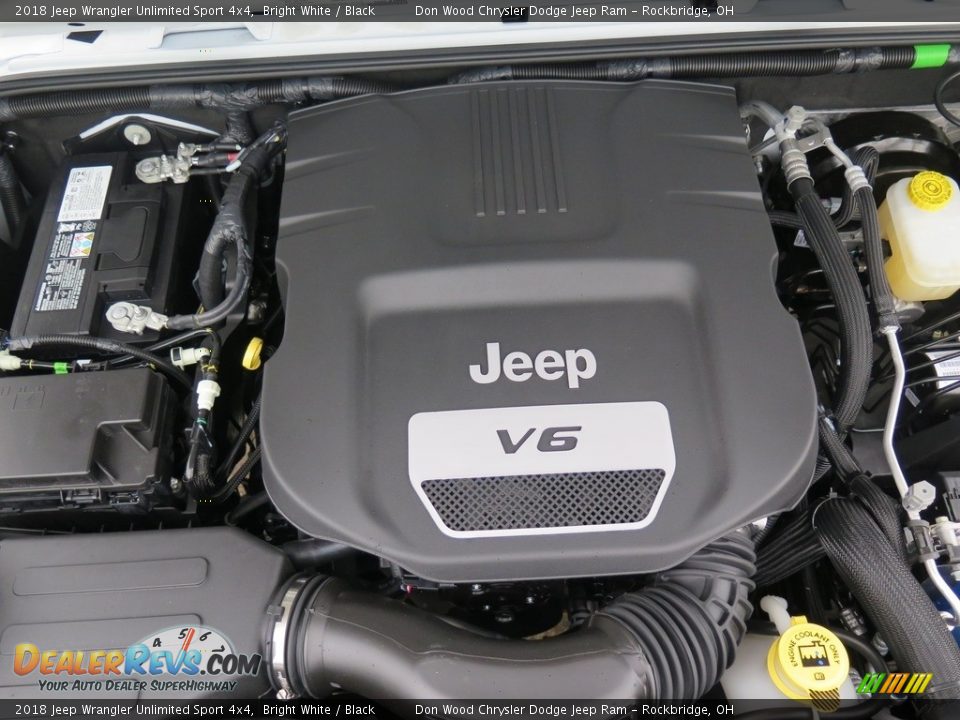 2018 Jeep Wrangler Unlimited Sport 4x4 Bright White / Black Photo #23