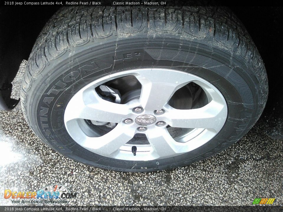 2018 Jeep Compass Latitude 4x4 Redline Pearl / Black Photo #13