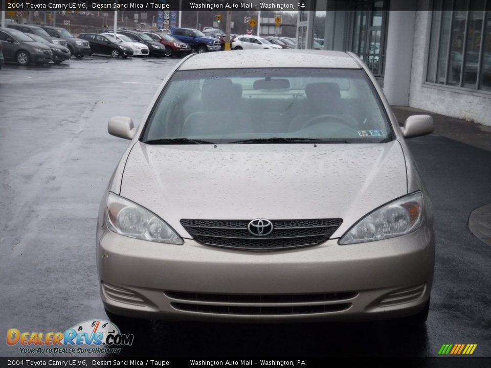 2004 Toyota Camry LE V6 Desert Sand Mica / Taupe Photo #3