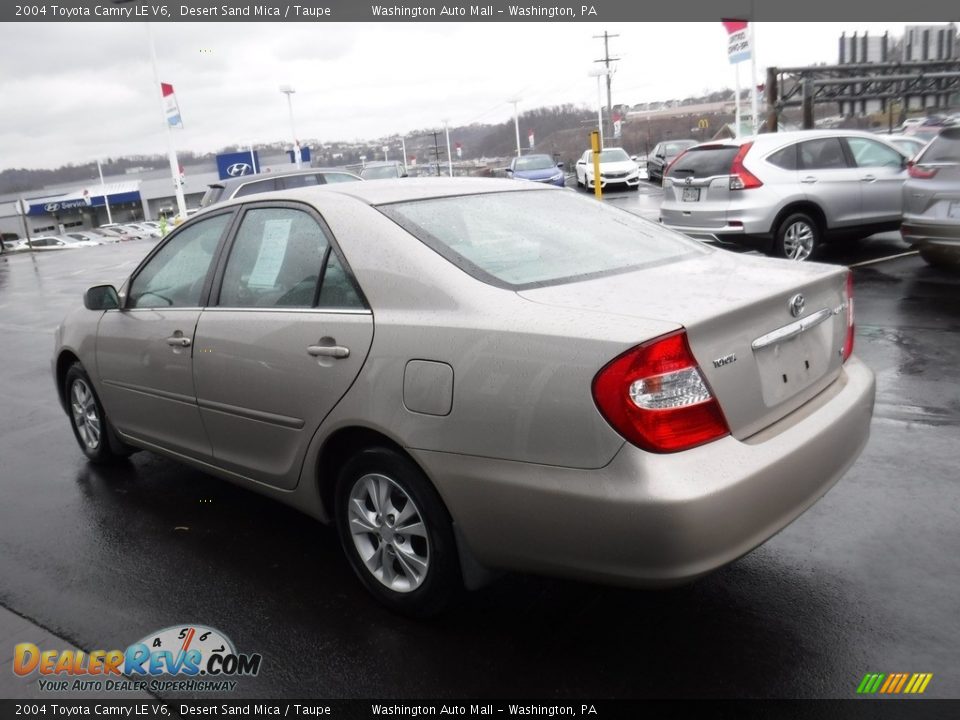2004 Toyota Camry LE V6 Desert Sand Mica / Taupe Photo #7