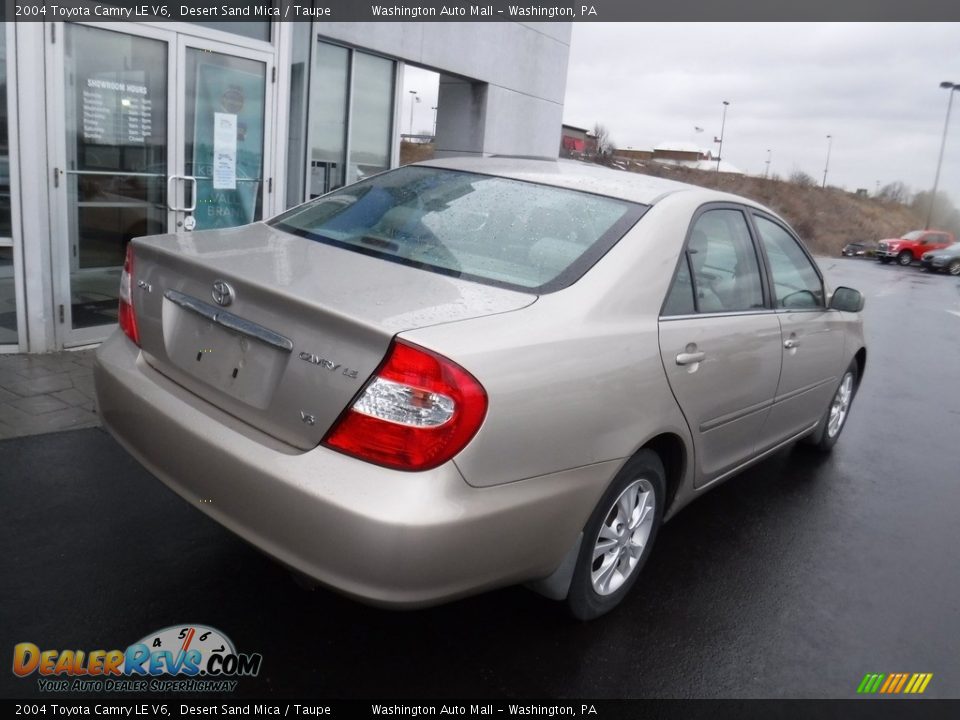 2004 Toyota Camry LE V6 Desert Sand Mica / Taupe Photo #9
