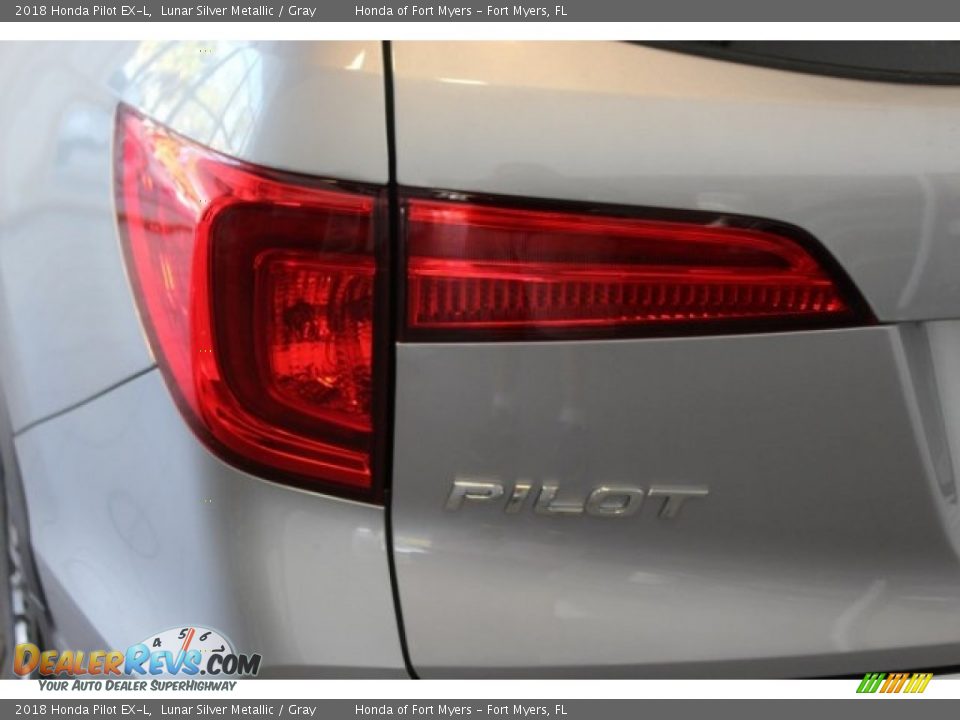 2018 Honda Pilot EX-L Lunar Silver Metallic / Gray Photo #9