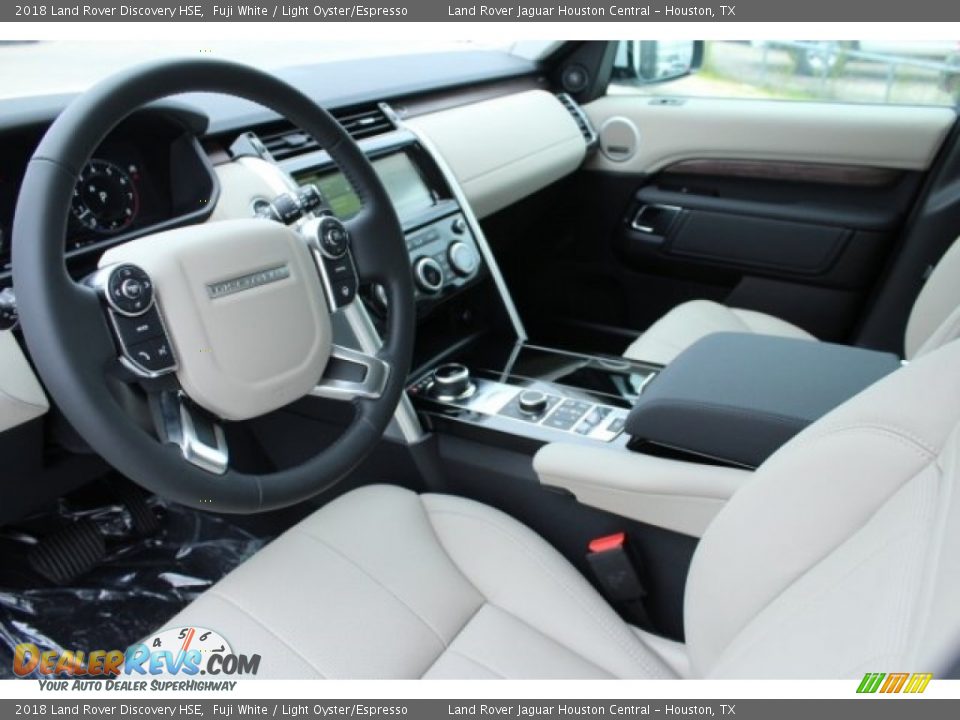 2018 Land Rover Discovery HSE Fuji White / Light Oyster/Espresso Photo #14