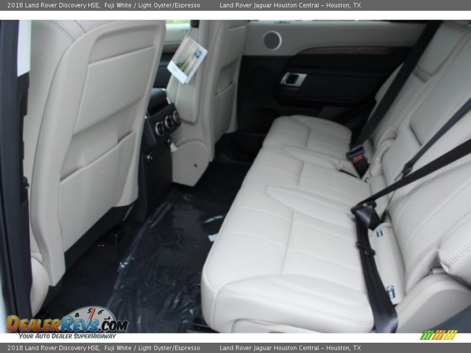 2018 Land Rover Discovery HSE Fuji White / Light Oyster/Espresso Photo #27