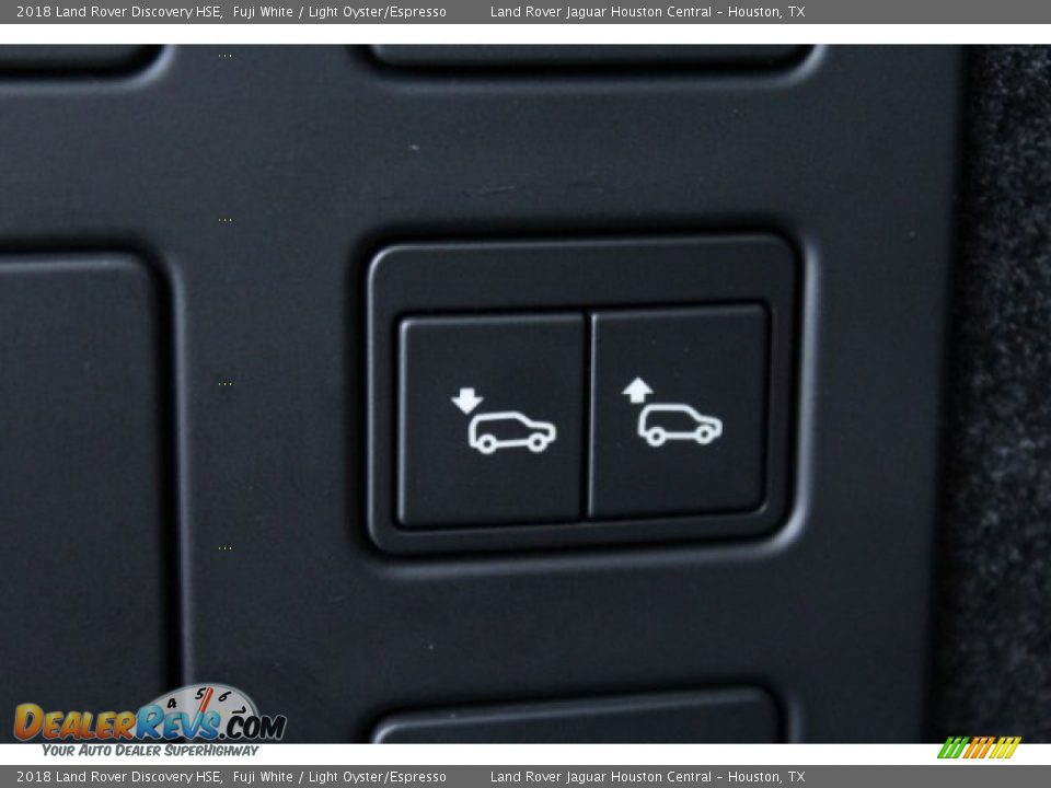 2018 Land Rover Discovery HSE Fuji White / Light Oyster/Espresso Photo #33