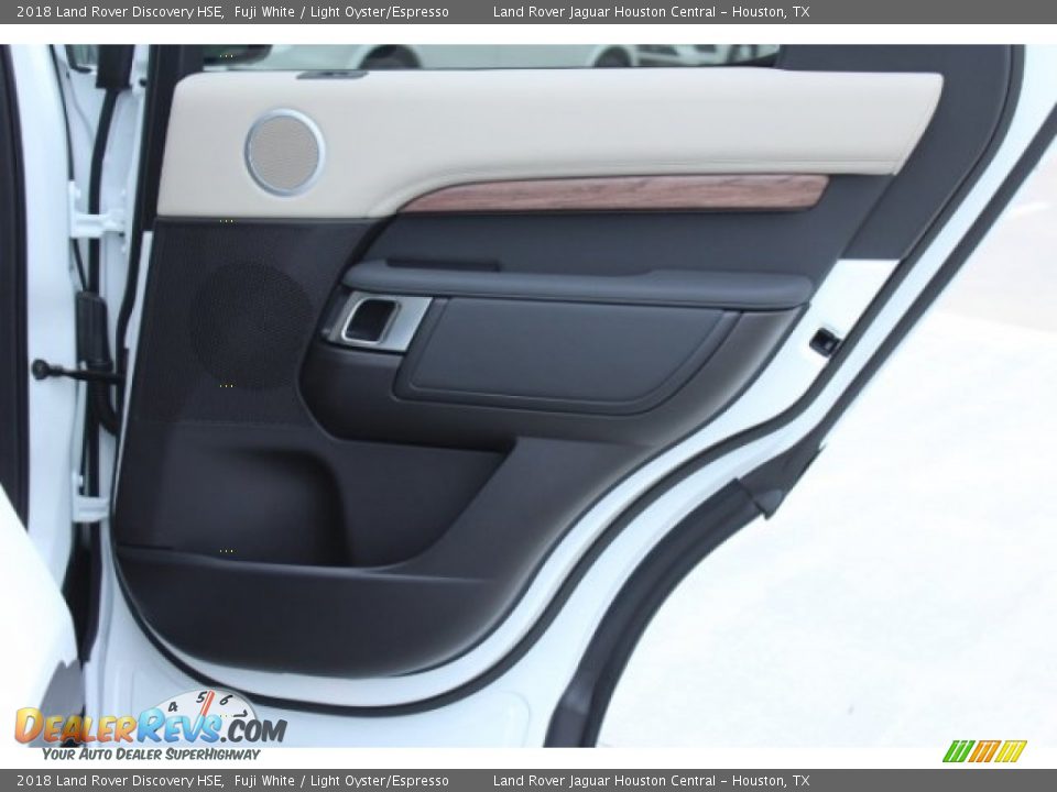 2018 Land Rover Discovery HSE Fuji White / Light Oyster/Espresso Photo #35