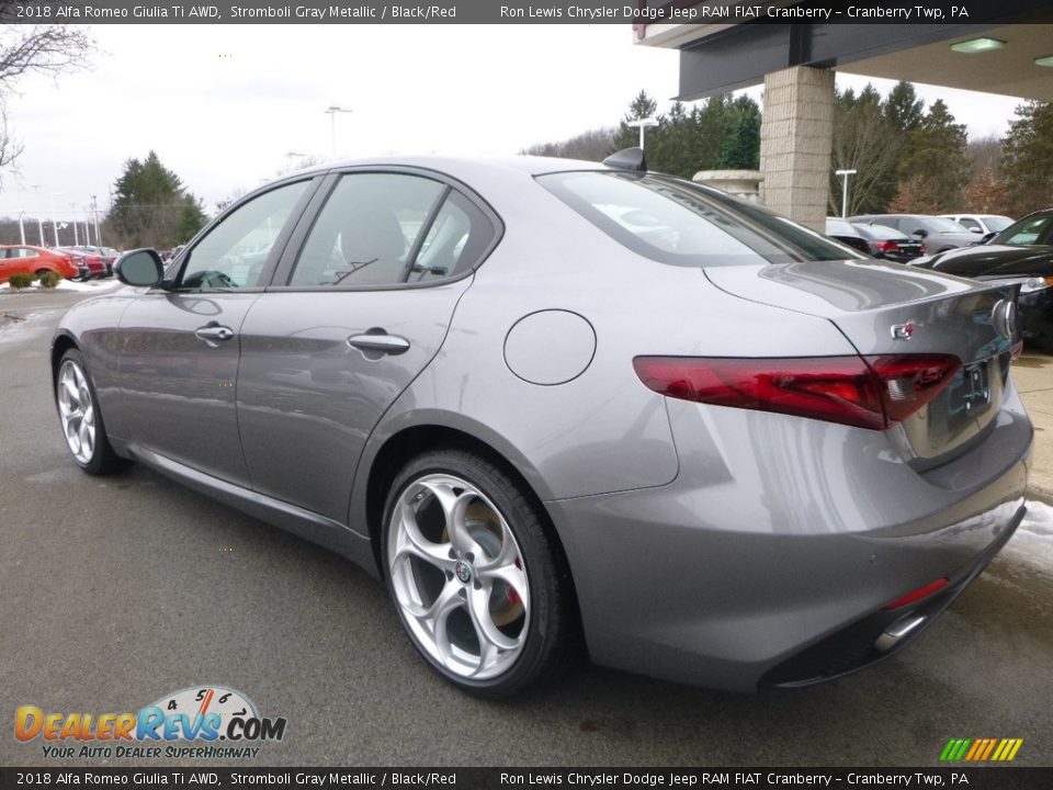 2018 Alfa Romeo Giulia Ti AWD Stromboli Gray Metallic / Black/Red Photo #5