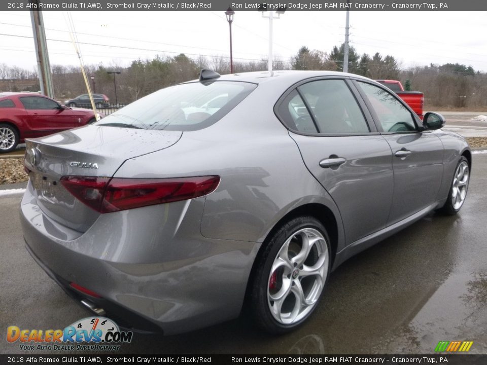 2018 Alfa Romeo Giulia Ti AWD Stromboli Gray Metallic / Black/Red Photo #8