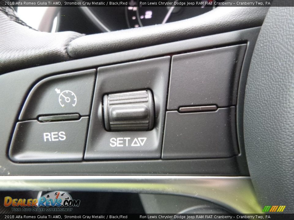 2018 Alfa Romeo Giulia Ti AWD Stromboli Gray Metallic / Black/Red Photo #28