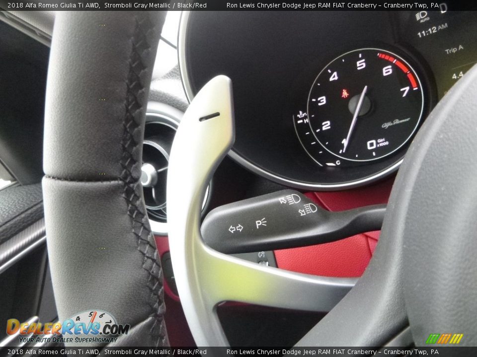 2018 Alfa Romeo Giulia Ti AWD Stromboli Gray Metallic / Black/Red Photo #29
