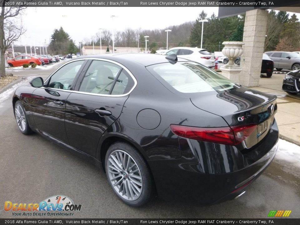 2018 Alfa Romeo Giulia Ti AWD Vulcano Black Metallic / Black/Tan Photo #3