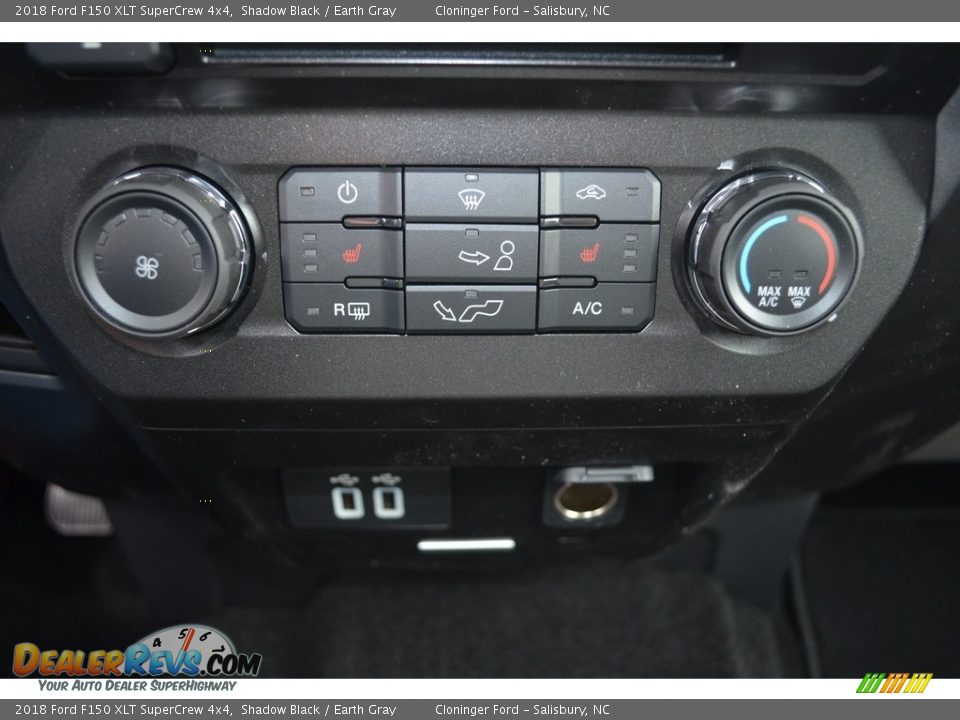 2018 Ford F150 XLT SuperCrew 4x4 Shadow Black / Earth Gray Photo #16