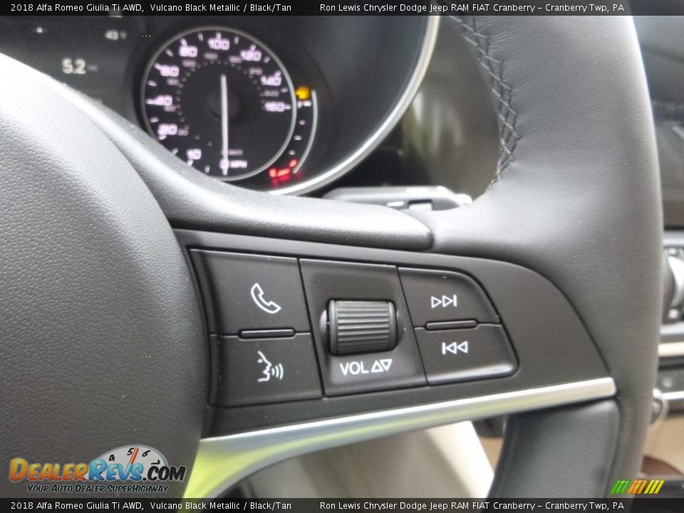 2018 Alfa Romeo Giulia Ti AWD Vulcano Black Metallic / Black/Tan Photo #26