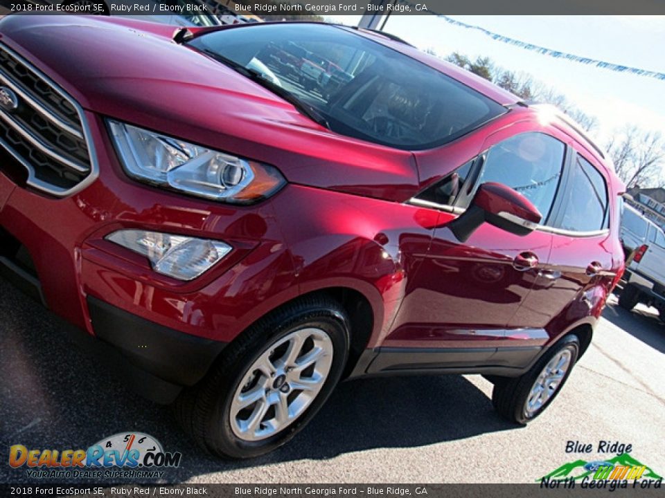 2018 Ford EcoSport SE Ruby Red / Ebony Black Photo #31