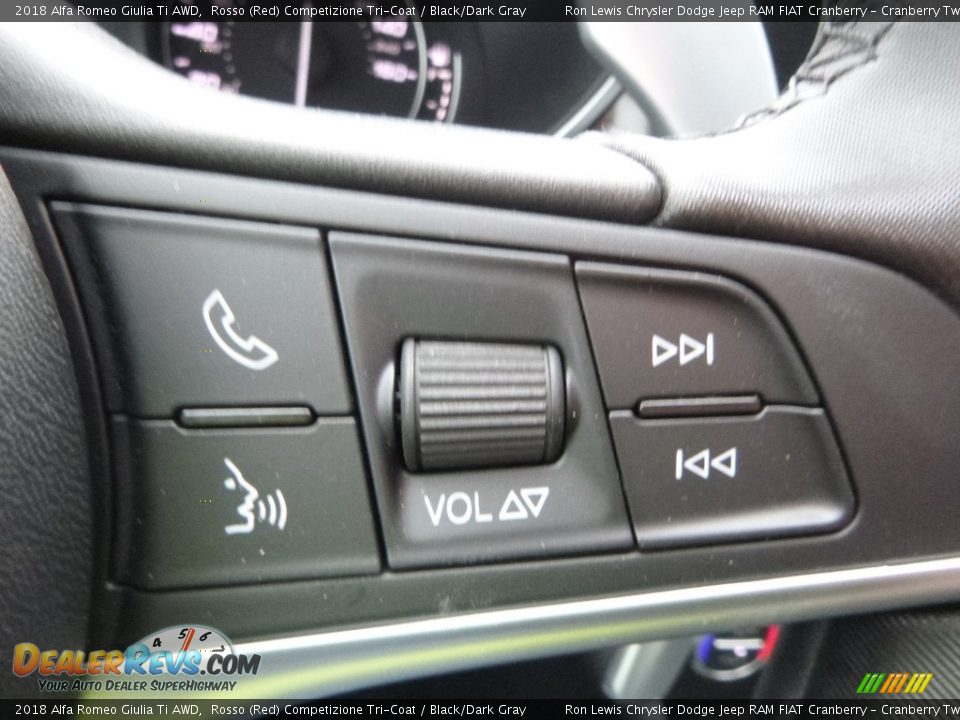 2018 Alfa Romeo Giulia Ti AWD Rosso (Red) Competizione Tri-Coat / Black/Dark Gray Photo #27
