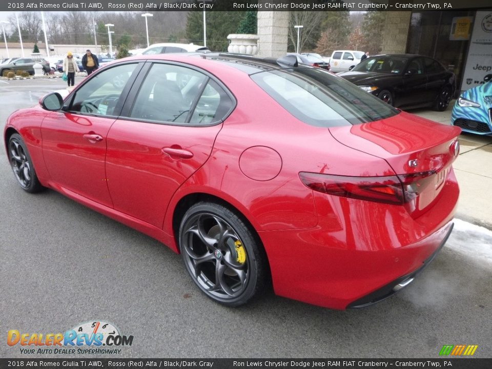 2018 Alfa Romeo Giulia Ti AWD Rosso (Red) Alfa / Black/Dark Gray Photo #4