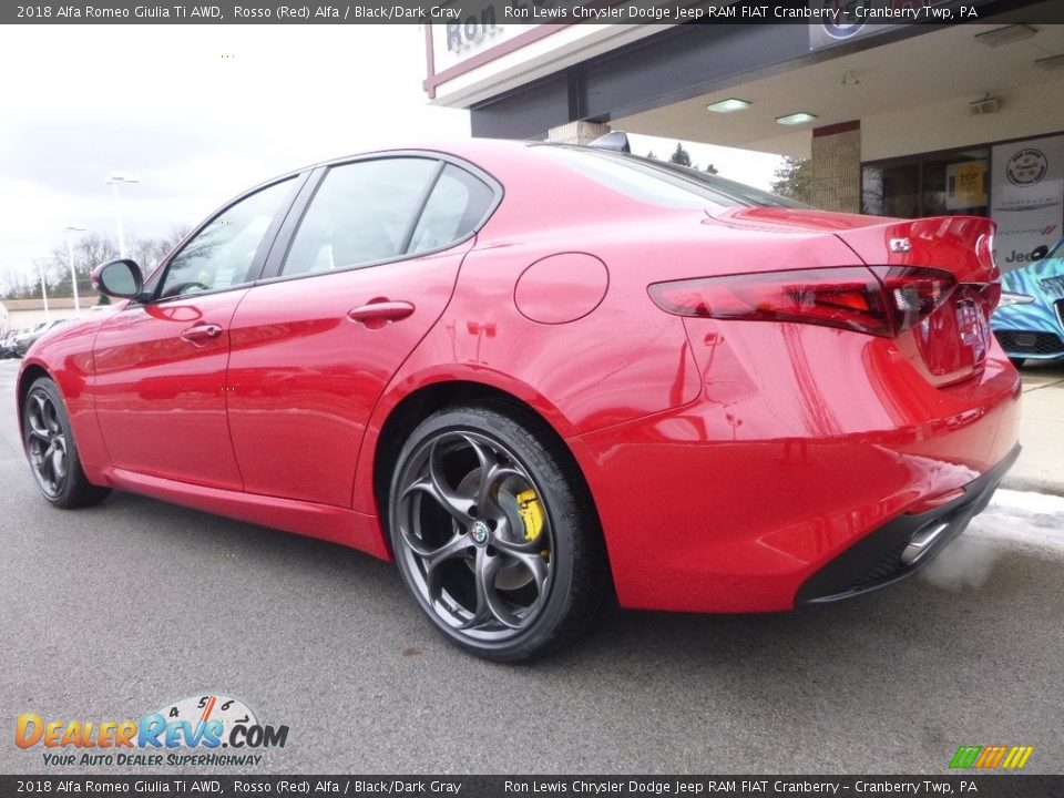 2018 Alfa Romeo Giulia Ti AWD Rosso (Red) Alfa / Black/Dark Gray Photo #5