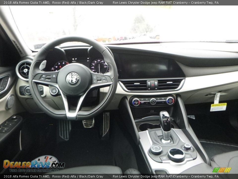 2018 Alfa Romeo Giulia Ti AWD Rosso (Red) Alfa / Black/Dark Gray Photo #18