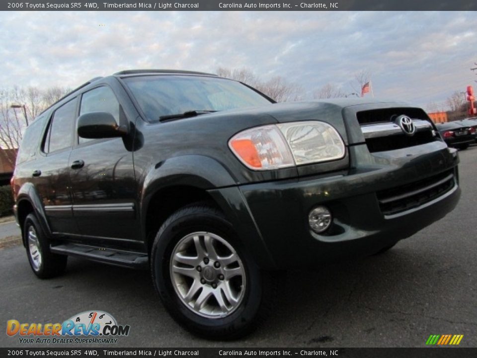 2006 Toyota Sequoia SR5 4WD Timberland Mica / Light Charcoal Photo #2