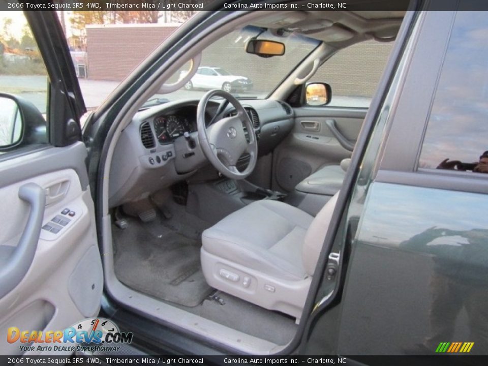 2006 Toyota Sequoia SR5 4WD Timberland Mica / Light Charcoal Photo #15