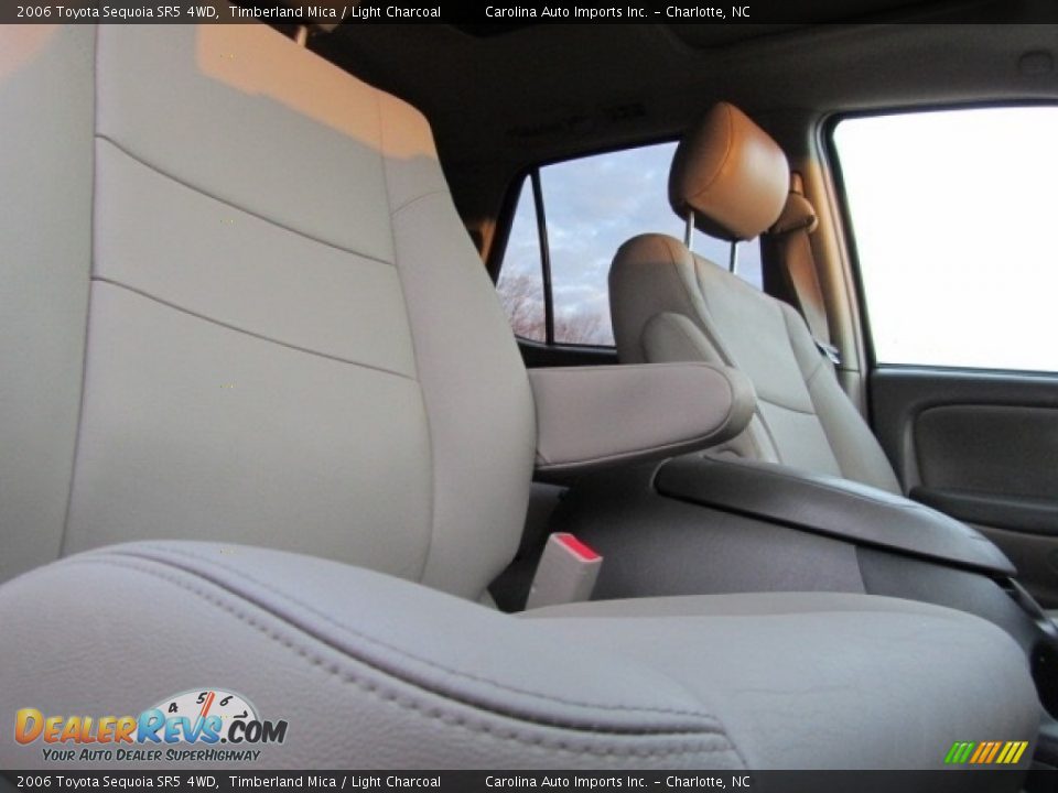 2006 Toyota Sequoia SR5 4WD Timberland Mica / Light Charcoal Photo #22