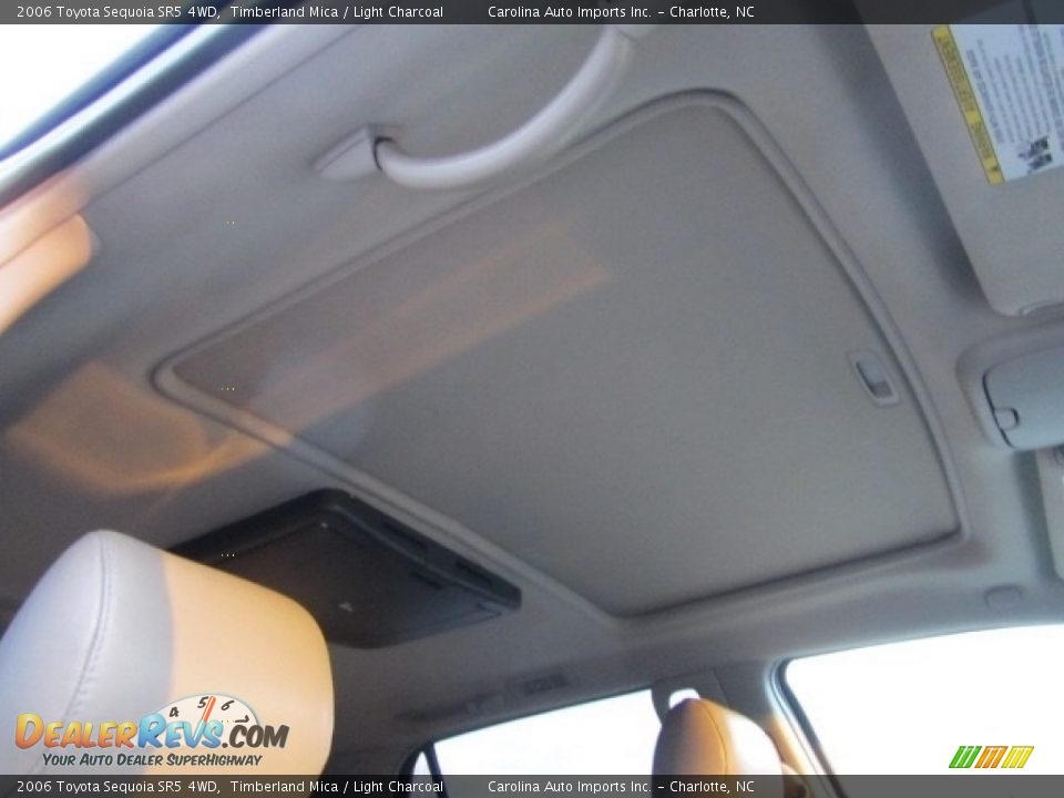2006 Toyota Sequoia SR5 4WD Timberland Mica / Light Charcoal Photo #23