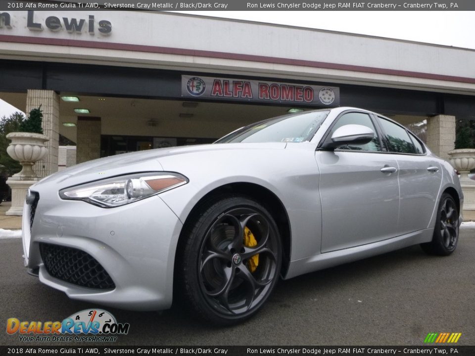 2018 Alfa Romeo Giulia Ti AWD Silverstone Gray Metallic / Black/Dark Gray Photo #2