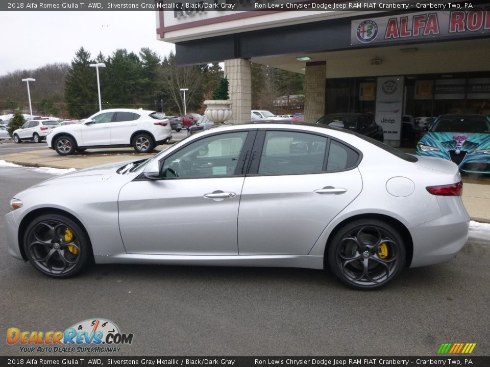 2018 Alfa Romeo Giulia Ti AWD Silverstone Gray Metallic / Black/Dark Gray Photo #3